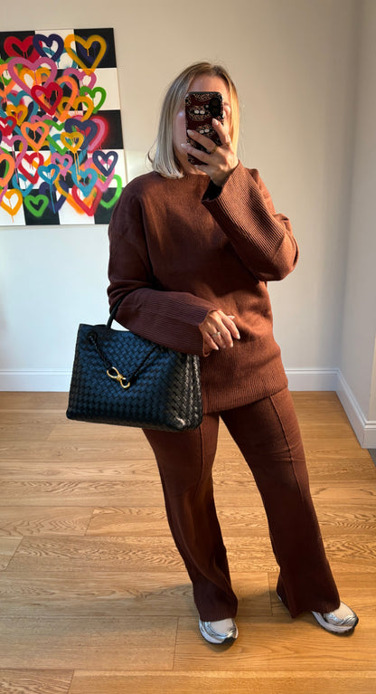 NELLY Premium Knitwear- Brown