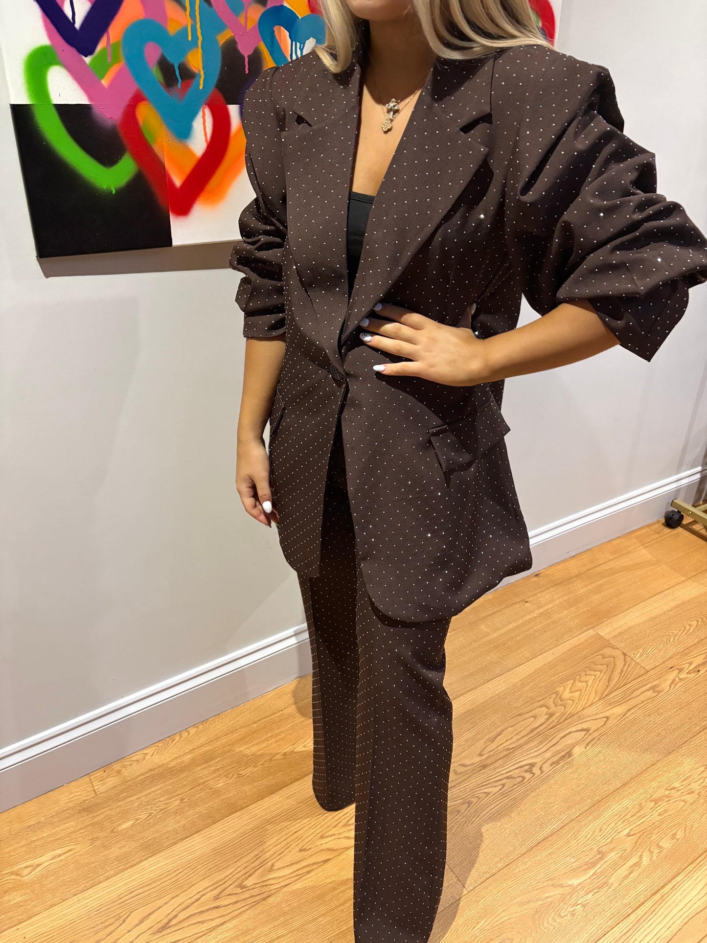 Oversized Diamond Suit