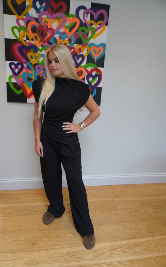Sadie asymmetric lounge set - Black